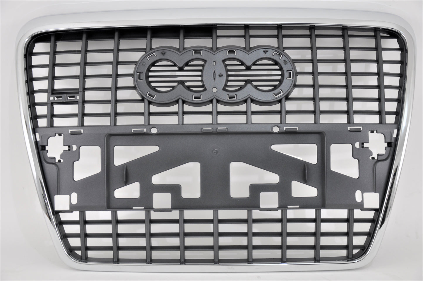 | 2005-2008 AUDI A6 Grille assy w/o Park Distance Sensors; w/Sport Pkg | AU1200131|4F0853651L1QP